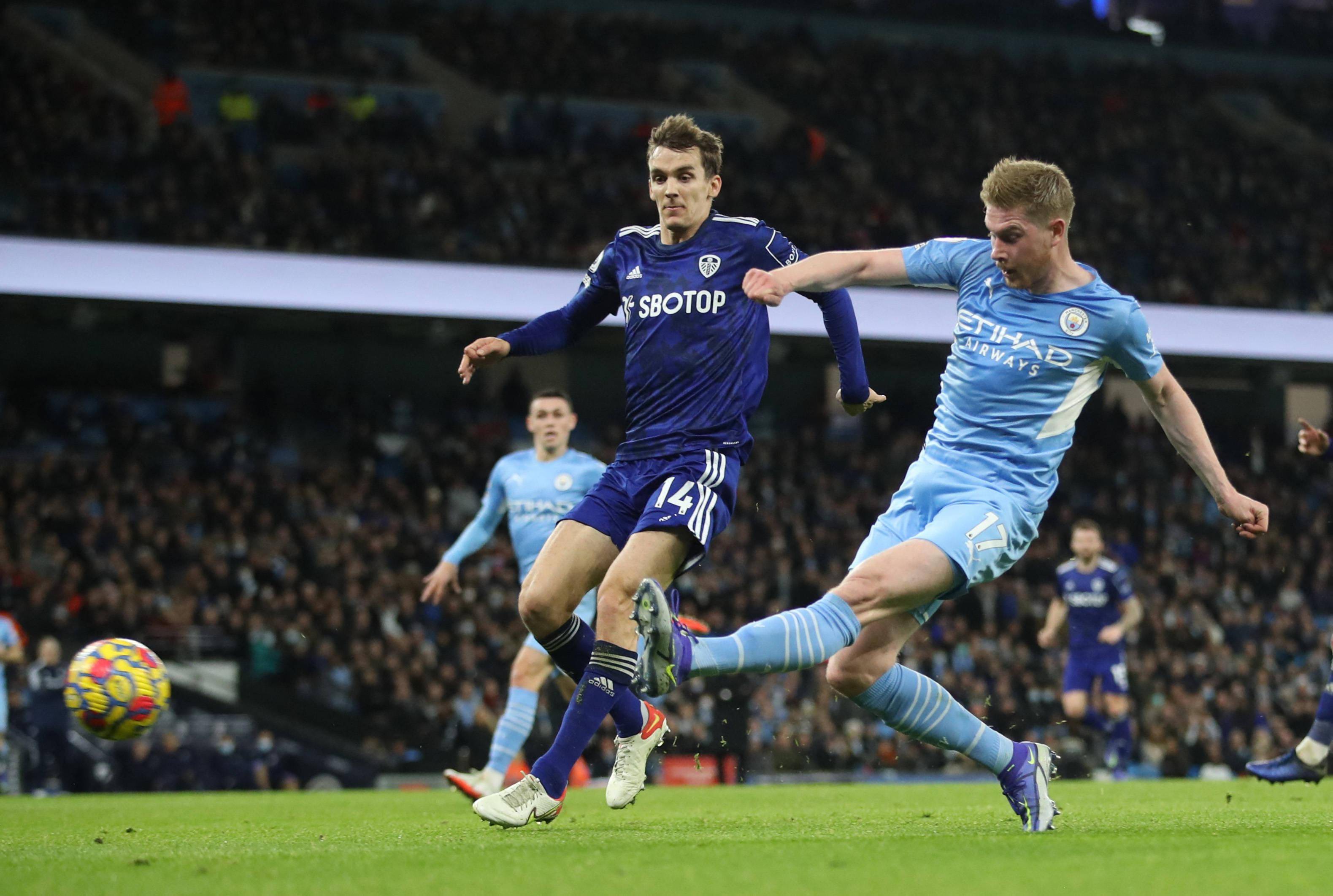 地融入球队 地融入球队