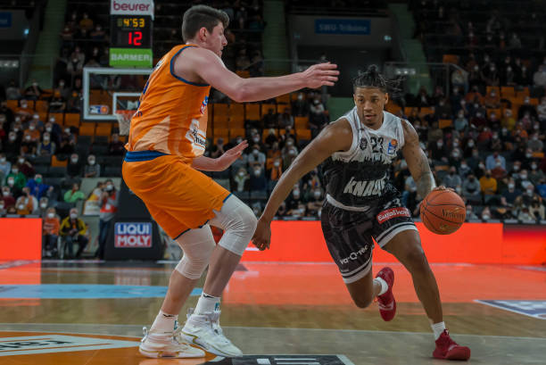 带来阵容深 带来阵容深